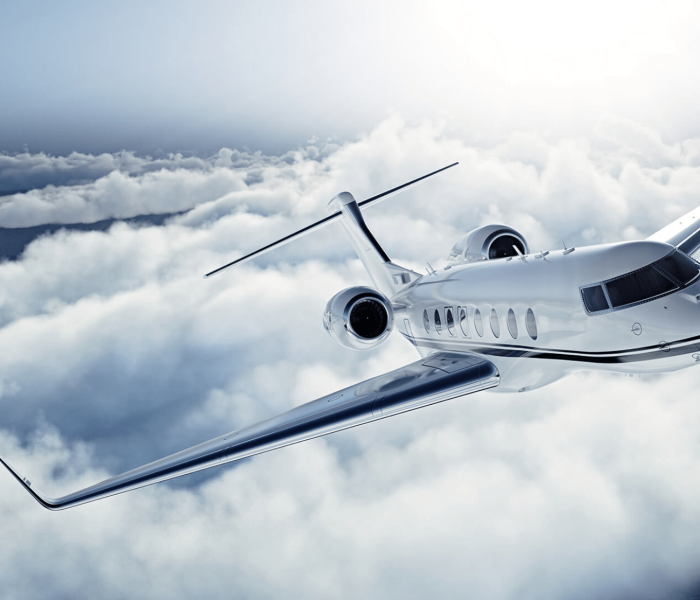 How much does it cost to rent a private jet?